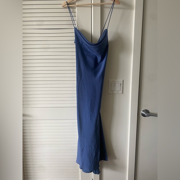 ASTR Gaia midi dress NWT denim color - Picture 8 of 8